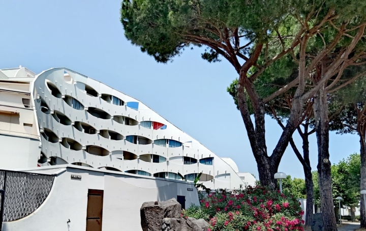 Appartement P2 LA GRANDE-MOTTE 26 m2 129 000 € Appartement P2 LA GRANDE-MOTTE 26 m2 129 000 €